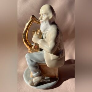 Wade Irish Song Figure, The Band of Armagh 1960's Irish Porcelain